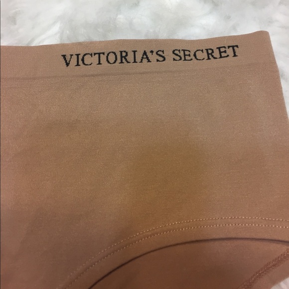 Victoria’s Secret 2 pairs seamless panties size M - Picture 4 of 8